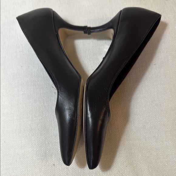 Vera Pelle Size 7  Black Pointed Toe Heels - Picture 7 of 9